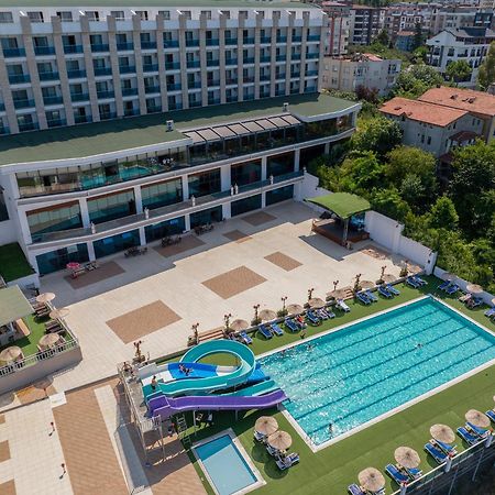 Ramada Resort By Wyndham Unye Exterior foto